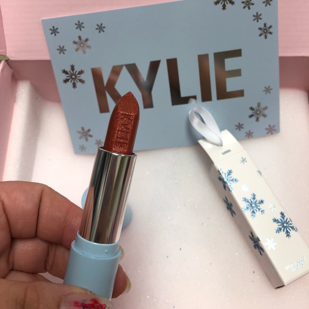 BRRR KYLIE COSMETICS LIMITED EDITION LIPSTICKS